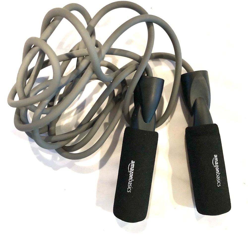 Jump Rope, Amazon Basics, Adjustable, Gray